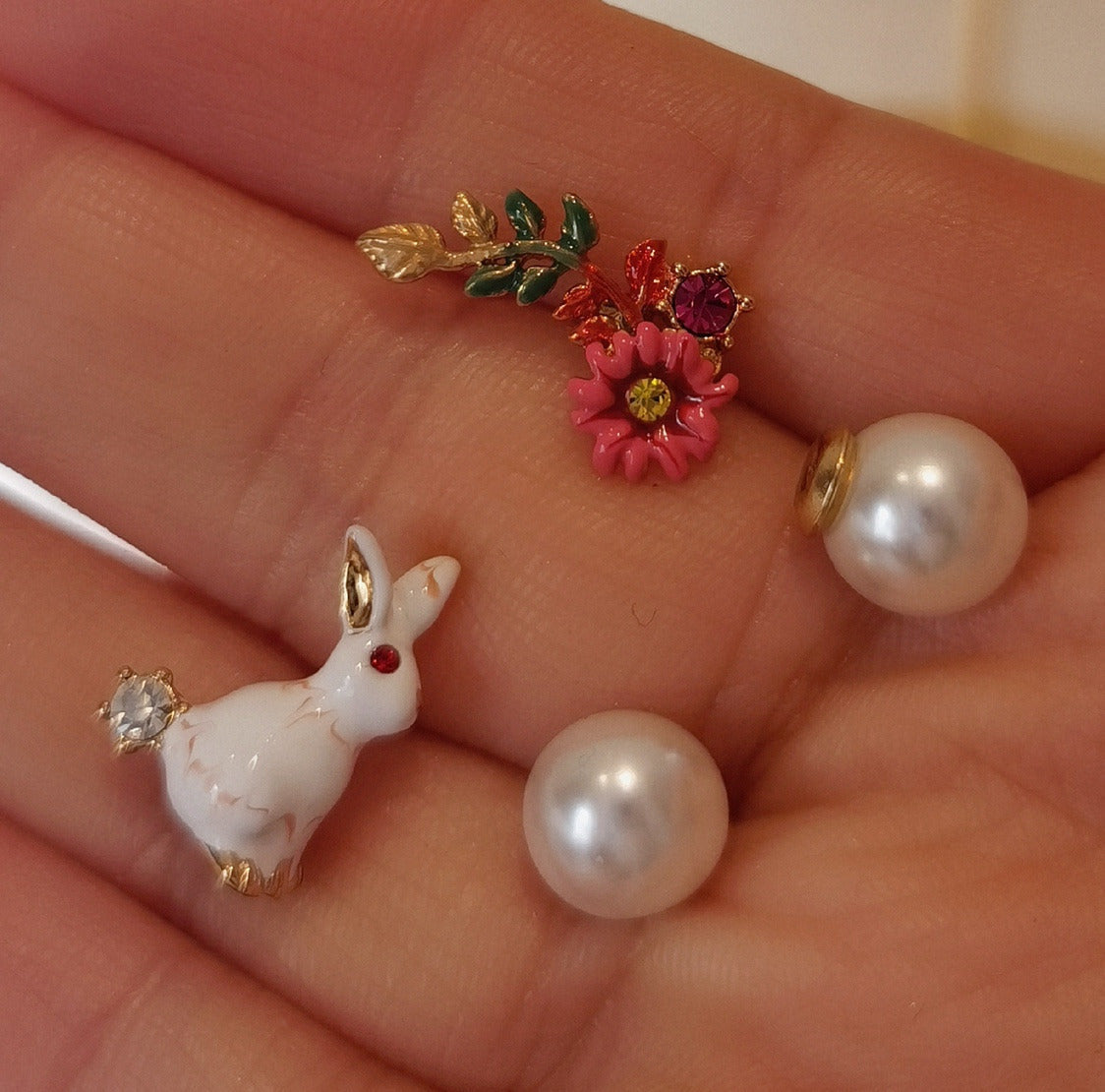 Flower Ins Design Freshwater Pearl Earrings